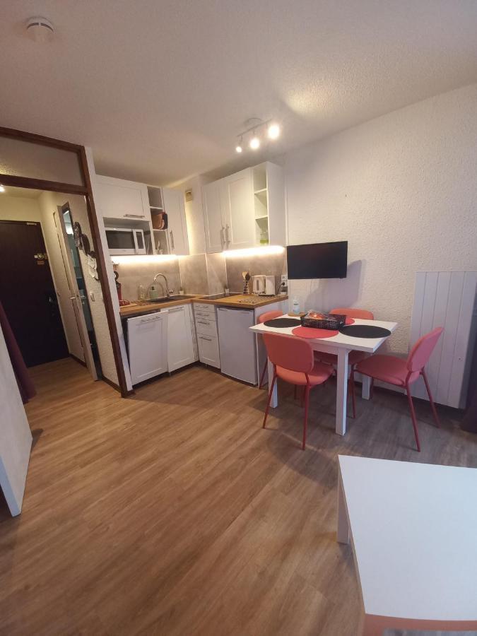 Les Ecureuils Du Meale Apartment Les Orres Exterior photo